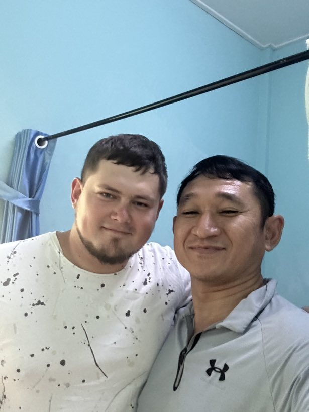 ลูกค้าที่มาใช้บริการตอกเส้น พัทยา มิสเตอร์ยา ภาพที่ 25